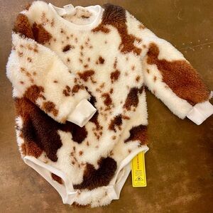 SHEIN Kids Fuzzy Cow-Print One-Piece Bodysuit - Cream & Brown